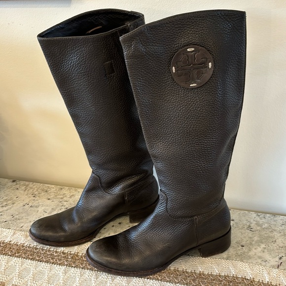 Tory Burch Keaton Riding Boots. Brown leather. Size Womans 7. - Picture 1 of 13